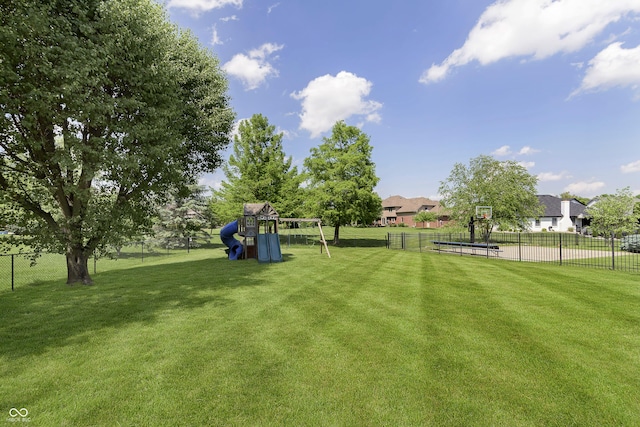 7430 Franklin Parke Woods, Indianapolis, IN 46259 - view of yard featuring a playground
