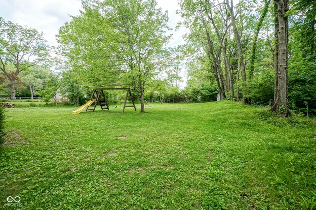 2807 Westleigh Dr, Indianapolis, IN 46268 - photo 33