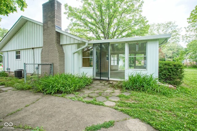 2807 Westleigh Dr, Indianapolis, IN 46268 - photo 29