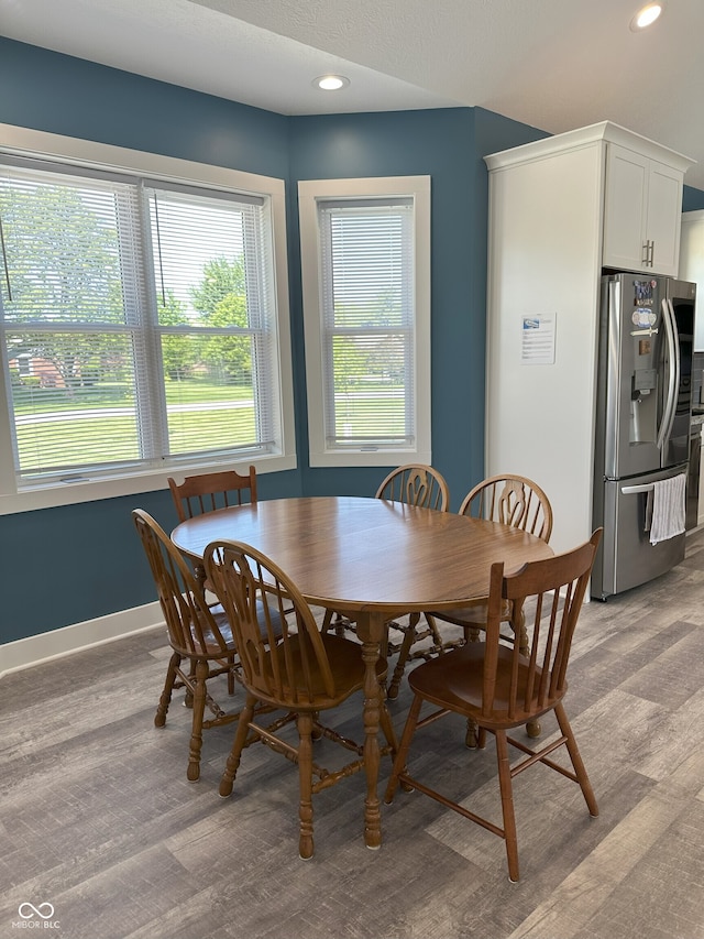 951 N Maiellen Dr, Greenfield, IN 46140 - dining space featuring light wood-style flooring, baseboards, and recessed lighting