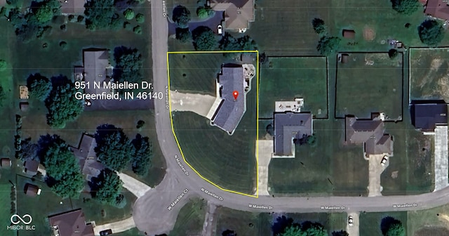 951 N Maiellen Dr, Greenfield, IN 46140 - map / location featuring property parcel outlined