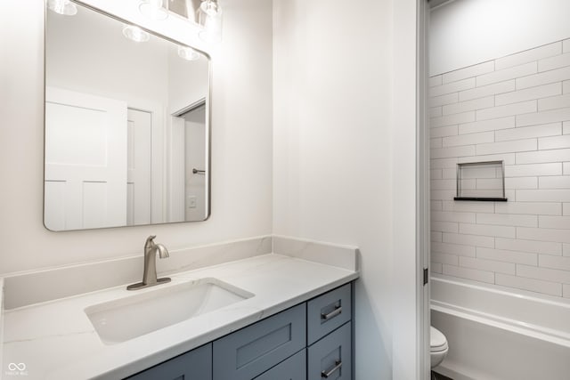 39 N Walcott St, Indianapolis, IN 46201 - full bath featuring vanity, toilet, and shower / washtub combination