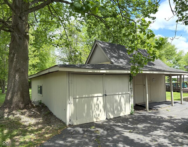 4600 S Tahoe Trl, Crawfordsville, IN 47933 - view of detached garage