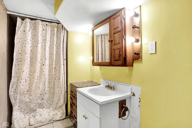 1523 E Mills Ave, Indianapolis, IN 46227 - bathroom featuring vanity, a shower with curtain, and tile patterned flooring