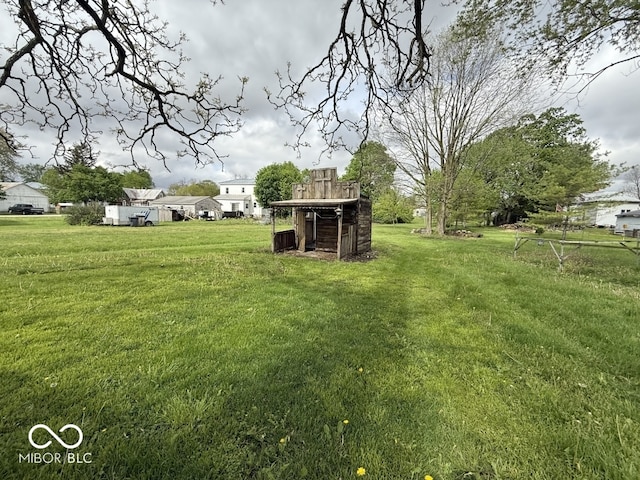 105 N Sheridan St, Ridgeville, IN 47380 - view of grassy yard