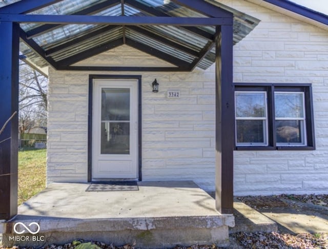 3342 Foltz St, Indianapolis, IN 46221 - entrance to property featuring stone siding
