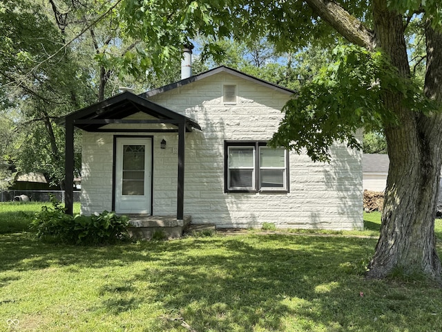 3342 Foltz St, Indianapolis, IN 46221 - view of bungalow-style home