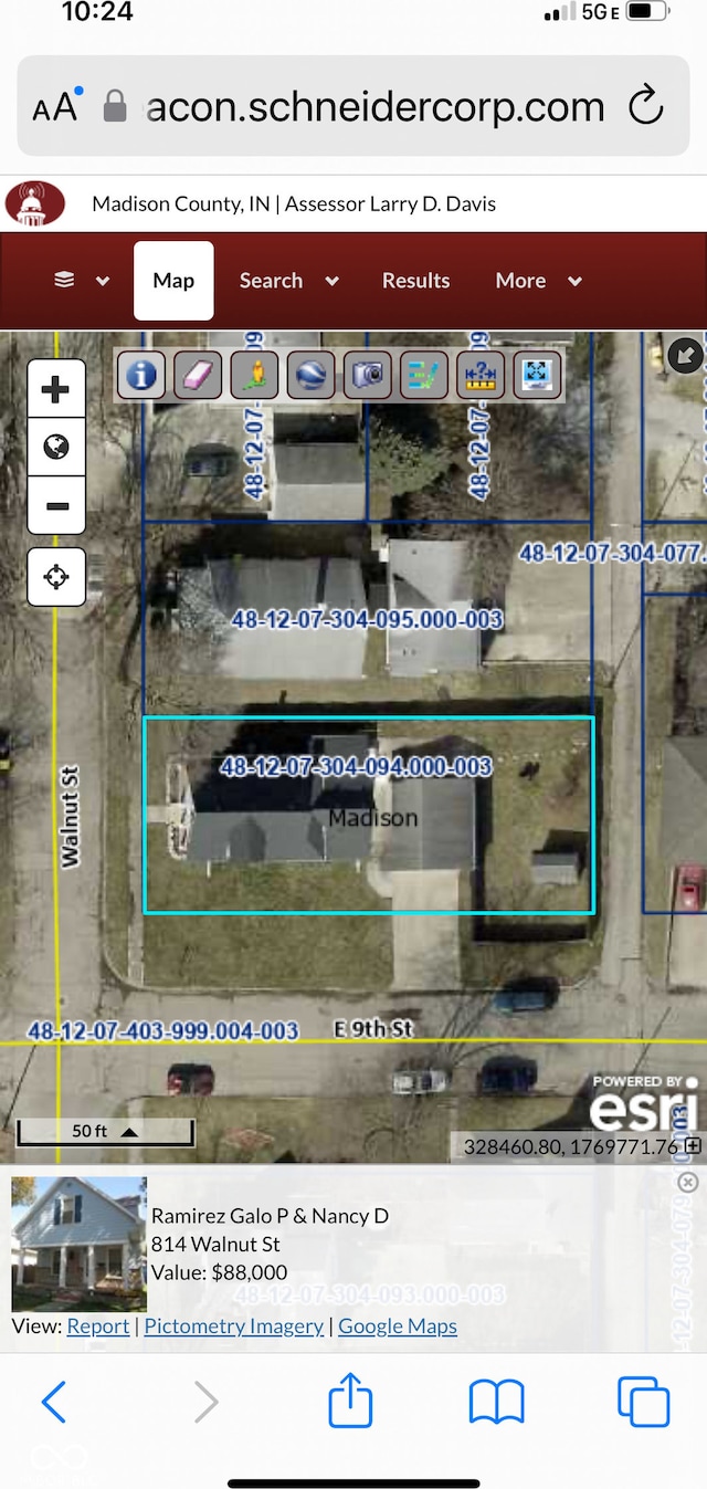 814 Walnut St, Anderson, IN 46012 - aerial overview of property's location featuring property boundaries highlighted