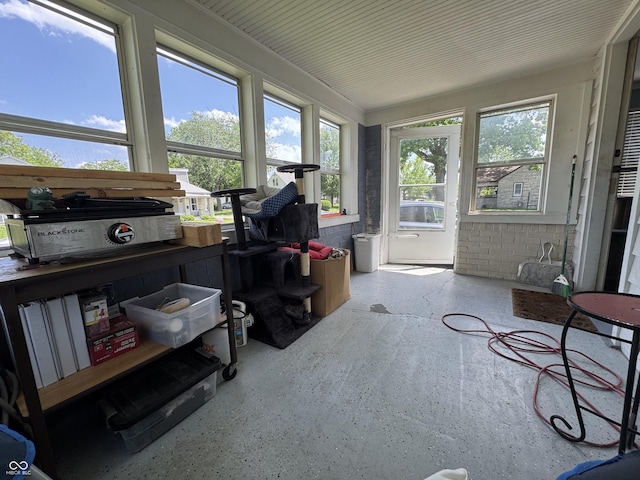 144 S 7th Ave, Beech Grove, IN 46107 - view of sunroom / solarium