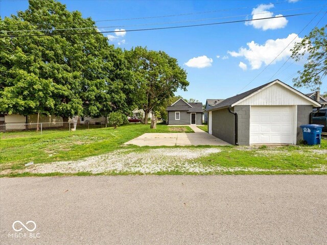 429 Colescott St, Shelbyville, IN 46176 - photo 16