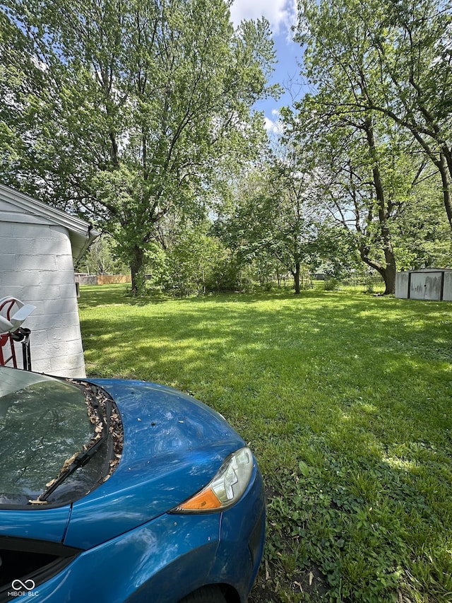 1801 E 16th St, Muncie, IN 47302 - view of grassy yard