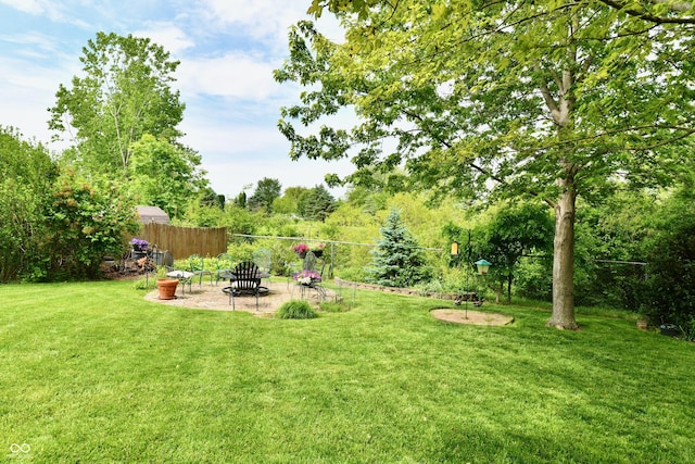 938 Weeping Way Ln, Avon, IN 46123 - view of yard featuring a fire pit