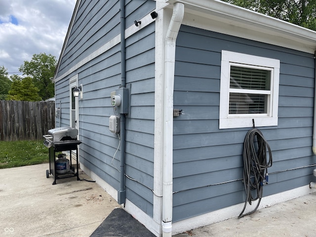 1931 E 68th St, Indianapolis, IN 46220 - view of side of property
