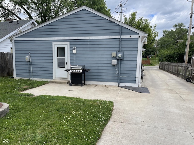 1931 E 68th St, Indianapolis, IN 46220 - rear view of house featuring a patio