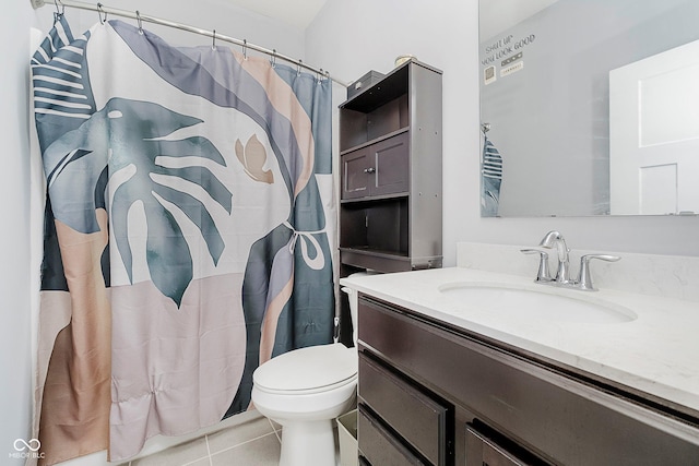 7077 Antiquity Dr, Carmel, IN 46033 - full bathroom featuring vanity, toilet, tile patterned floors, and curtained shower