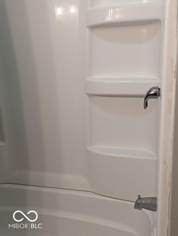 2968 N Arsenal Ave, Indianapolis, IN 46218 - view of bathroom