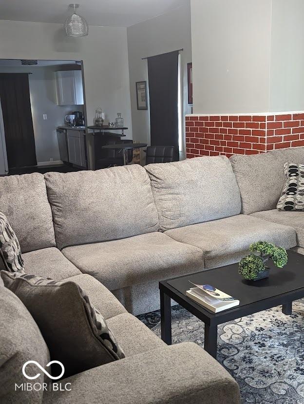 2968 N Arsenal Ave, Indianapolis, IN 46218 - view of living area
