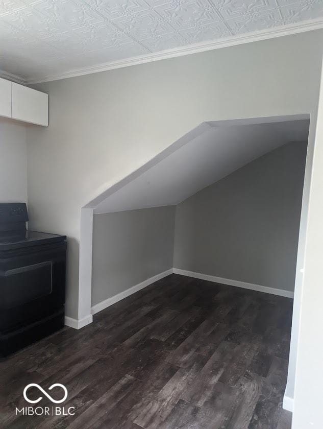 2968 N Arsenal Ave, Indianapolis, IN 46218 - bonus room with dark wood-type flooring and baseboards