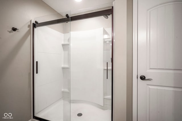 548 Gosford Ct, Westfield, IN 46074 - bathroom featuring a shower stall