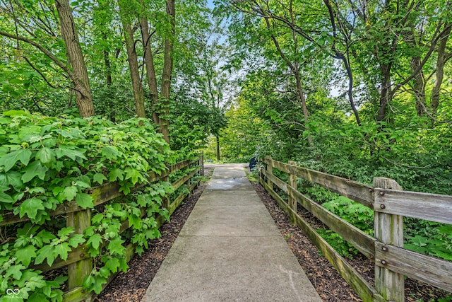 1064 Reserve Way, Indianapolis, IN 46220 - view of surrounding community