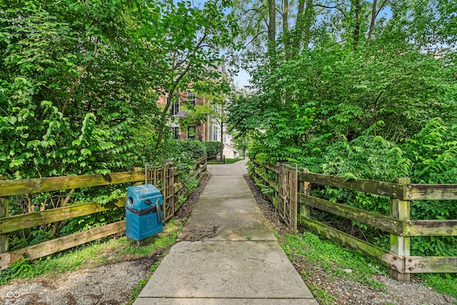 1064 Reserve Way, Indianapolis, IN 46220 - view of home's community