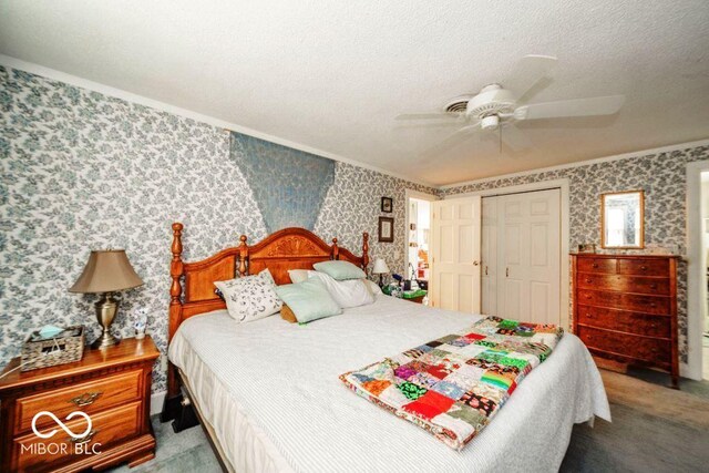 17310 N Willman Rd, Eaton, IN 47338 - bedroom with wallpapered walls, crown molding, carpet flooring, ceiling fan, and a textured ceiling