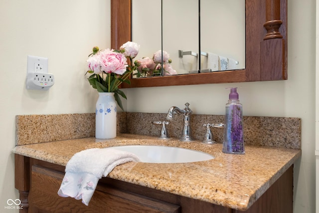 740 Carya Sq, Columbus, IN 47201 - bathroom view of vanity