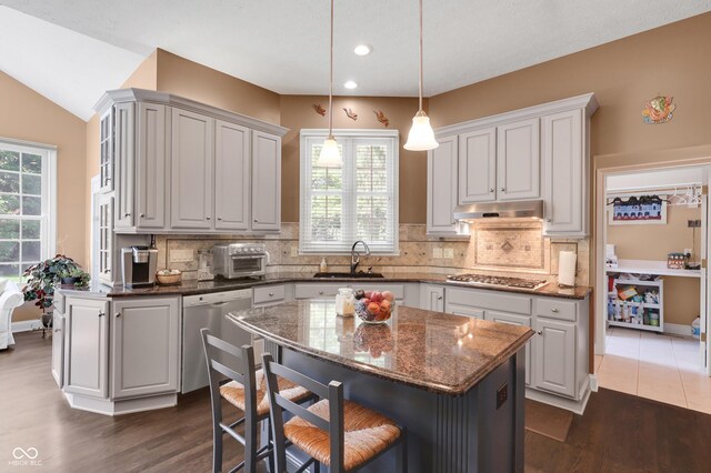 10390 Tremont Dr, Fishers, IN 46037 - photo 16