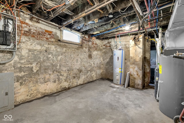 19 E Regent St, Indianapolis, IN 46225 - basement featuring water heater