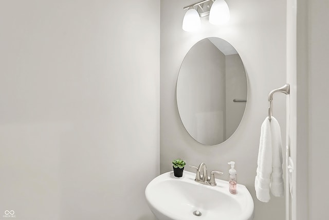 8266 Glacier Ridge Dr, Fishers, IN 46038 - bathroom featuring a sink