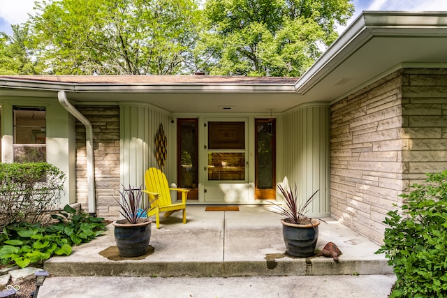 6220 Spring Mill Rd, Indianapolis, IN 46260 - property entrance featuring stone siding
