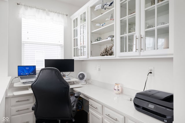 15580 Garrano Ln, Fishers, IN 46040 - office space featuring built in study area