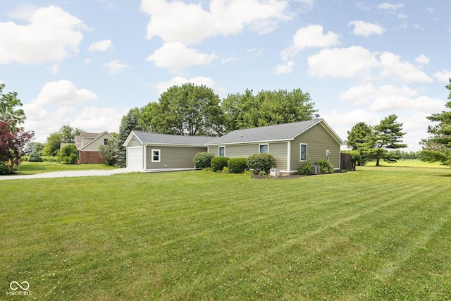3020 E 400 S, Lebanon, IN 46052 - view of front of home featuring driveway, a front lawn, and an outdoor structure