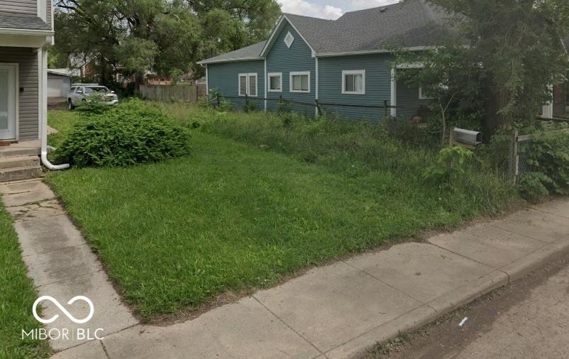 37 N Beville Ave, Indianapolis, IN 46201