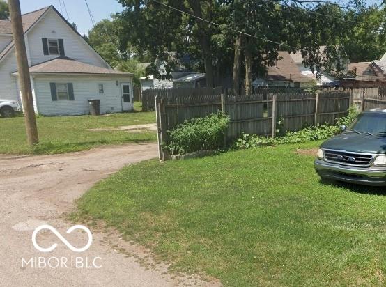 2812 Wilcox St, Indianapolis, IN 46222