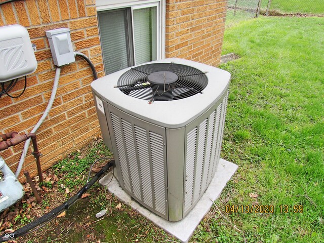 2414 Constellation Dr, Indianapolis, IN 46229 - photo 7