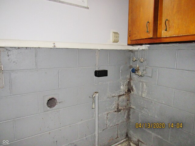 2414 Constellation Dr, Indianapolis, IN 46229 - photo 20