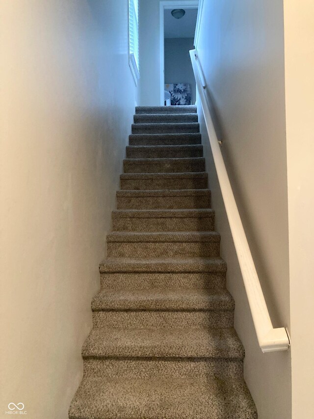 1114 N Olney St, Indianapolis, IN 46201 - view of stairway