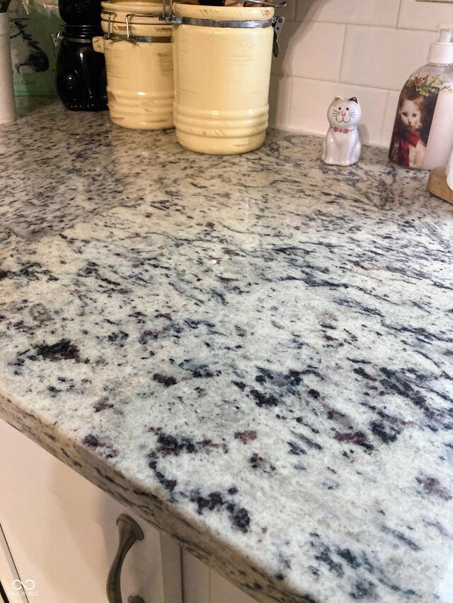 1114 N Olney St, Indianapolis, IN 46201 - kitchen view