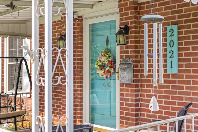 2021 Chestnut St, Columbus, IN 47201 - entrance to property featuring brick siding