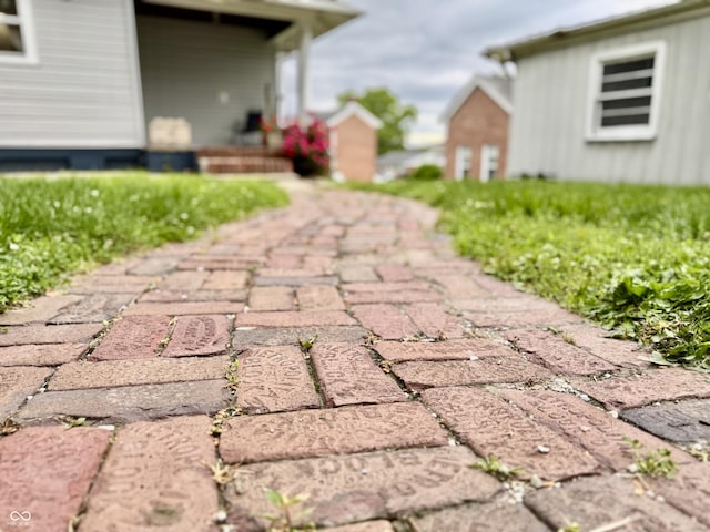 308 W Walnut St, Brownstown, IN 47220 - view of patio