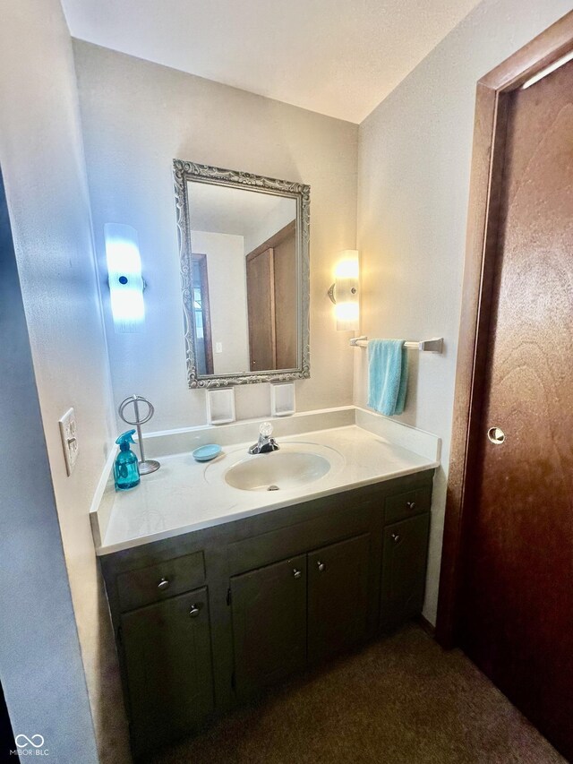 1154 W US Highway 136, Veedersburg, IN 47987 - bathroom with vanity