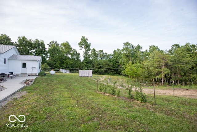 6190 E County Road 800 N, North Vernon, IN 47265 - view of yard featuring a patio