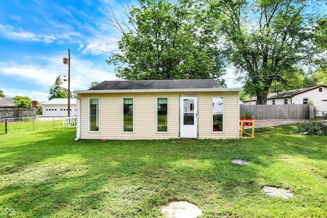 356 Daugherty St, Columbus, IN 47201 - view of outdoor structure