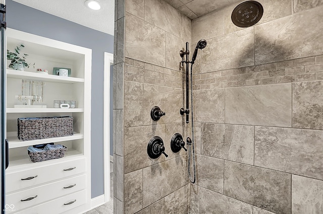 3398 Nottinghill Blvd, Plainfield, IN 46168 - bathroom view of tiled shower and built in features