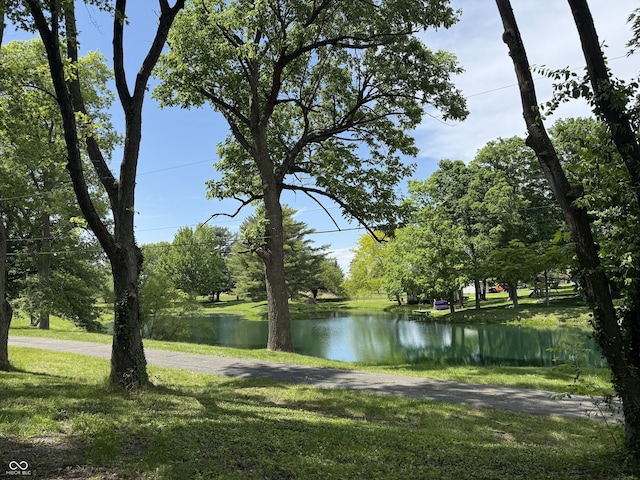 6498 N County Road 475 E, Pittsboro, IN 46167 - view of grassy yard with a water view