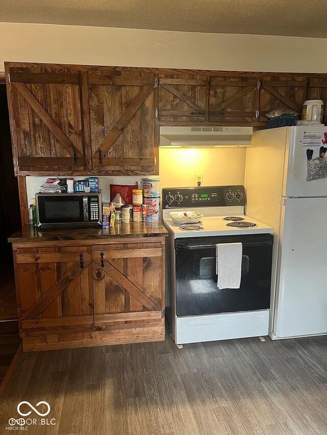 1732 Noble St, Anderson, IN 46016 - photo 39