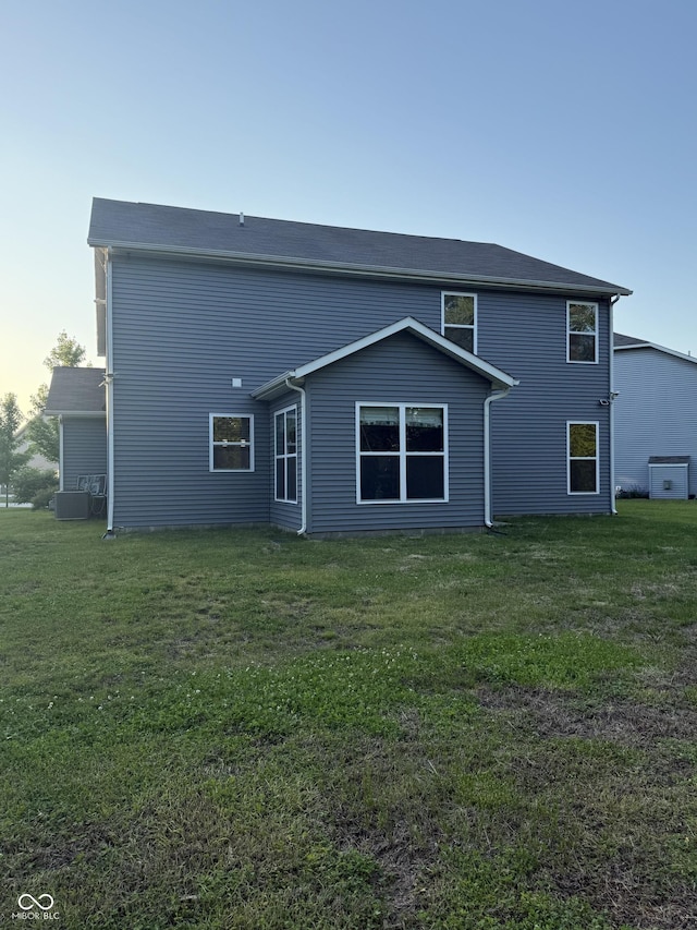 8241 Morera Ct, Indianapolis, IN 46237 - rear view of house with a yard