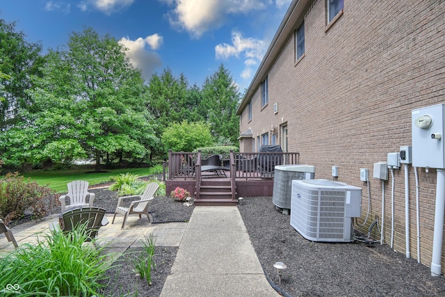 876 Box Turtle Ct, Columbus, IN 47201 - view of patio / terrace featuring central air condition unit and a deck