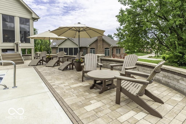 7648 Killarney Dr, Indianapolis, IN 46217 - view of patio